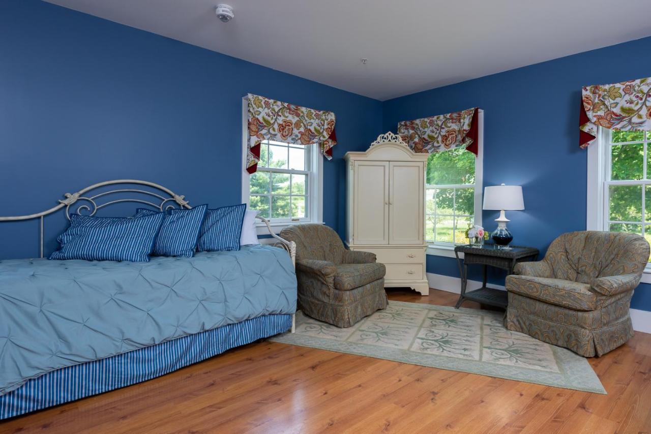 Strong House Inn Vergennes Exterior foto